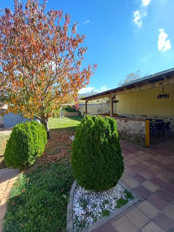 Acogedor Chalet En Otero De Herreros!!! セゴビア エクステリア 写真